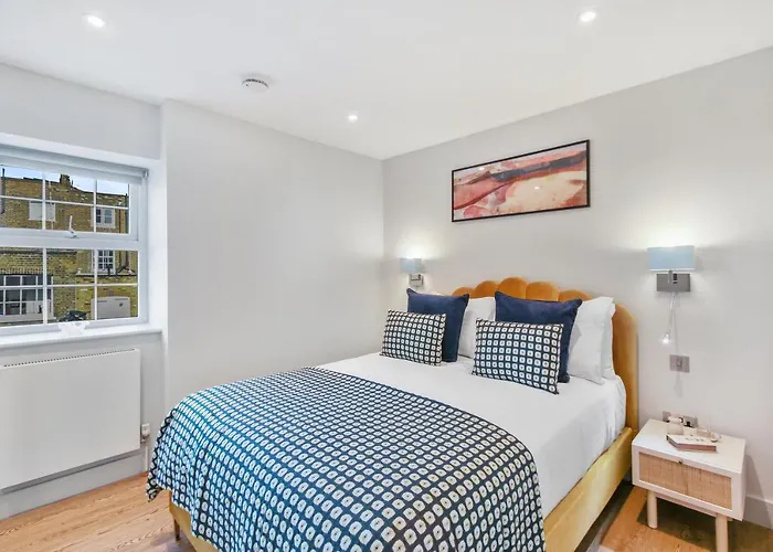 Cleveland Street By Aeria Apartments